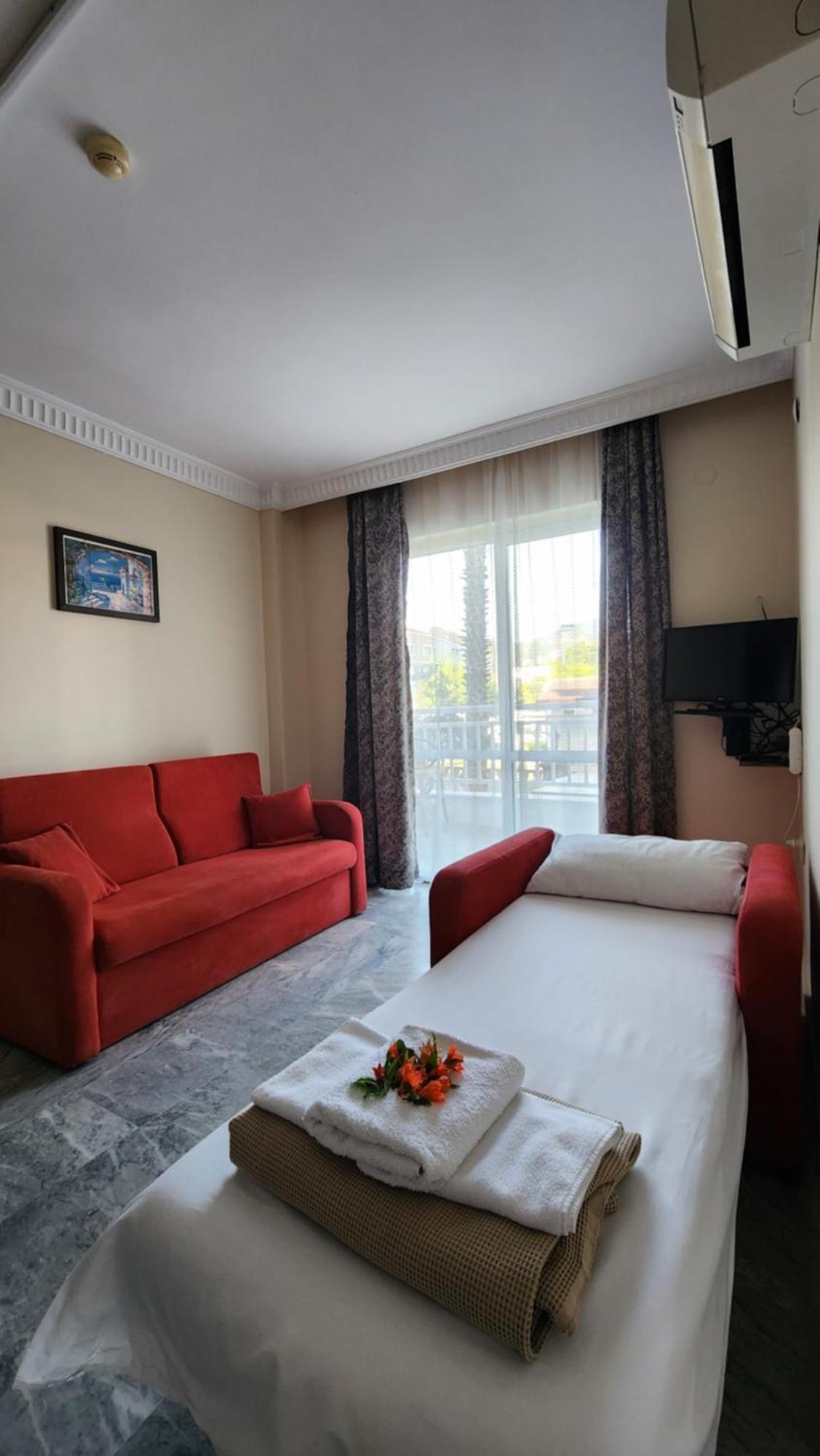 מרמריס Irem Apart Hotel מראה חיצוני תמונה