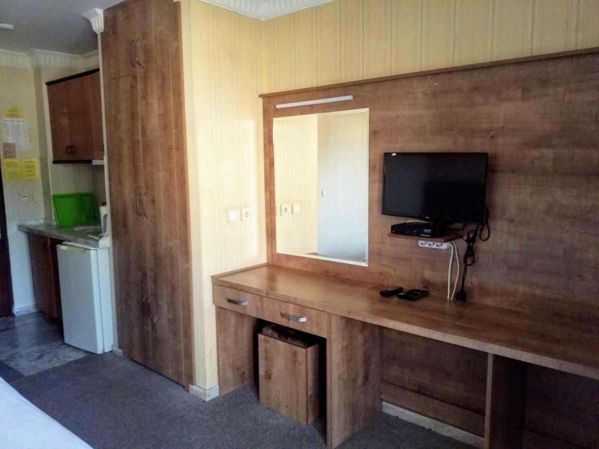 מרמריס Irem Apart Hotel מראה חיצוני תמונה